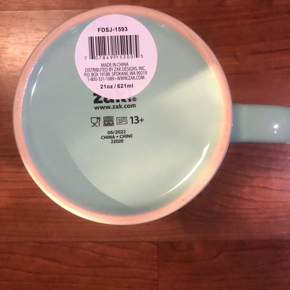 ☕️”FRIENDS”20oz Coffee Cup🧋For Hot or Cold,🥣 Soup, or Hot Chocolate 🍫 - Picture 3 of 3